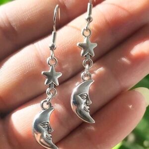 Kohl's Silver Celestial‎ Moon and Star Earrings